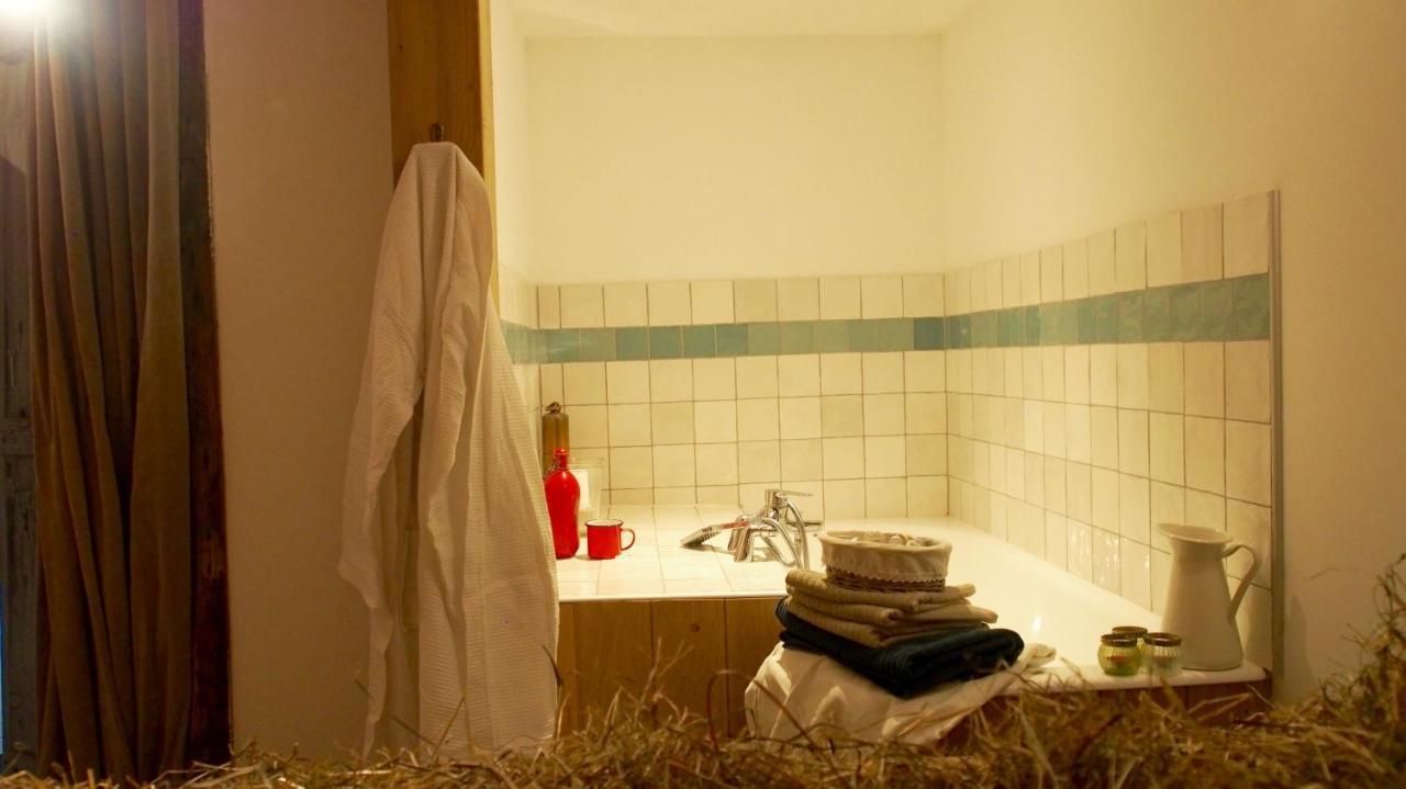 Transhumance & Cie, Auberge, Appartements & Spa Bedous Eksteriør bilde